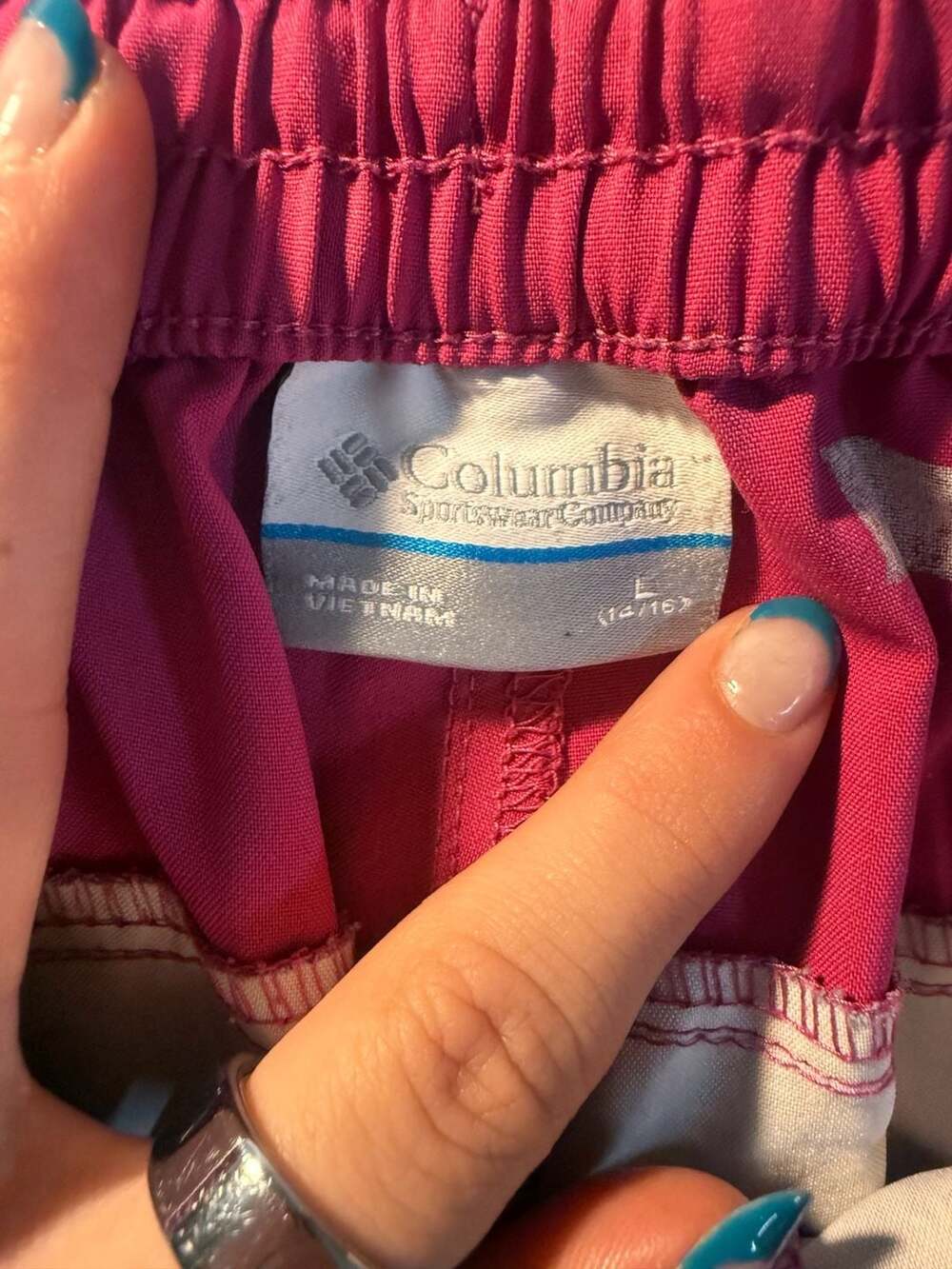 Columbia - Picture 2 of 3